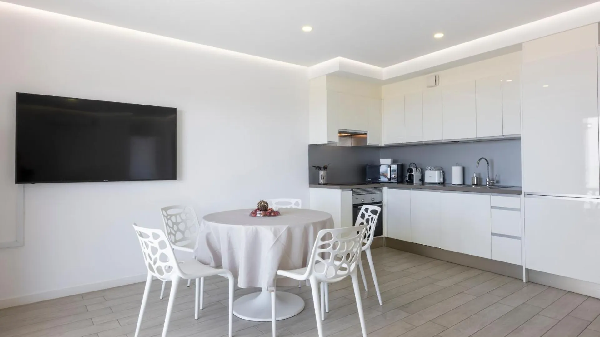 Ek Renting