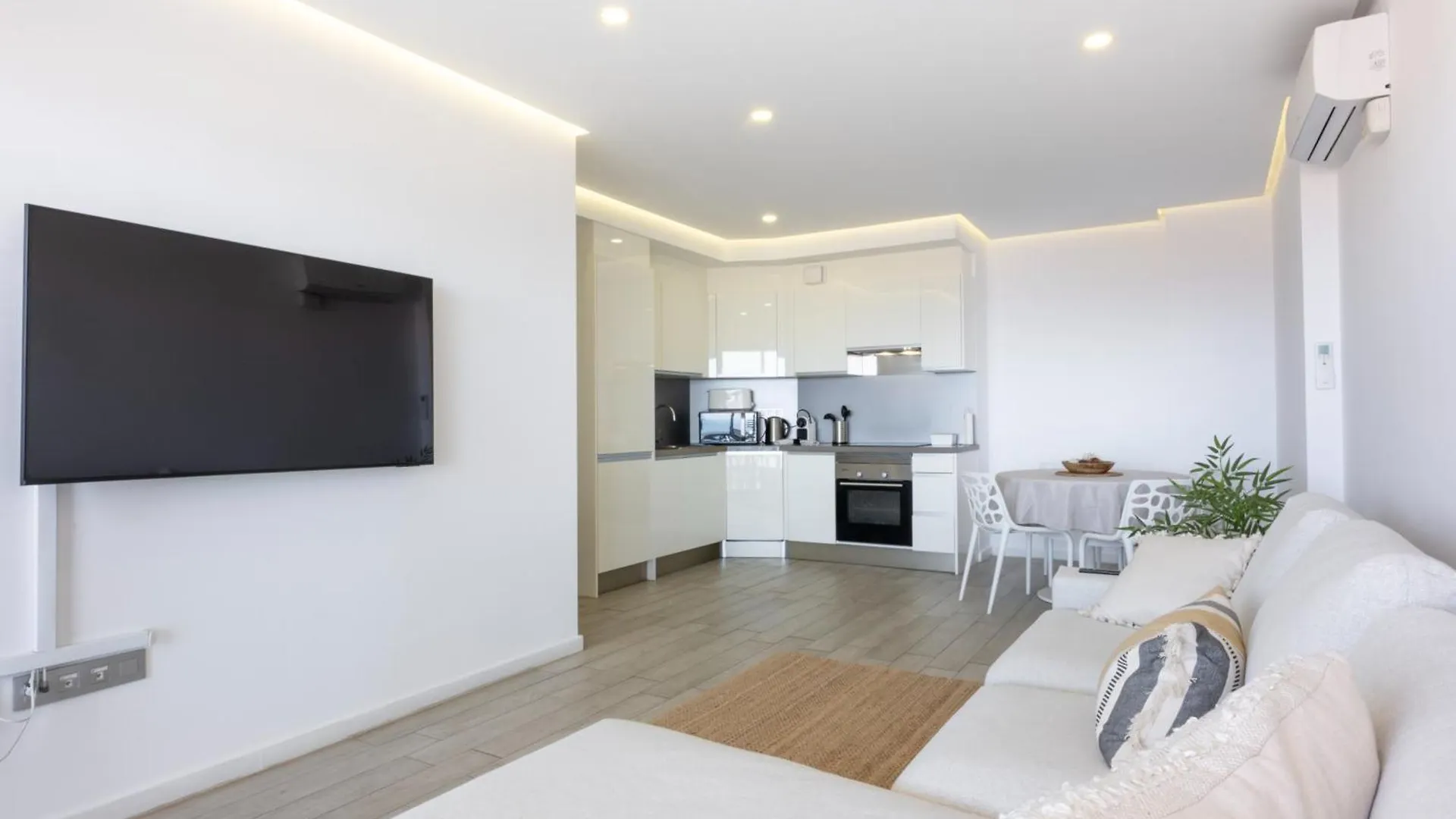 Elekagua Renting Lägenhet Costa Adeje