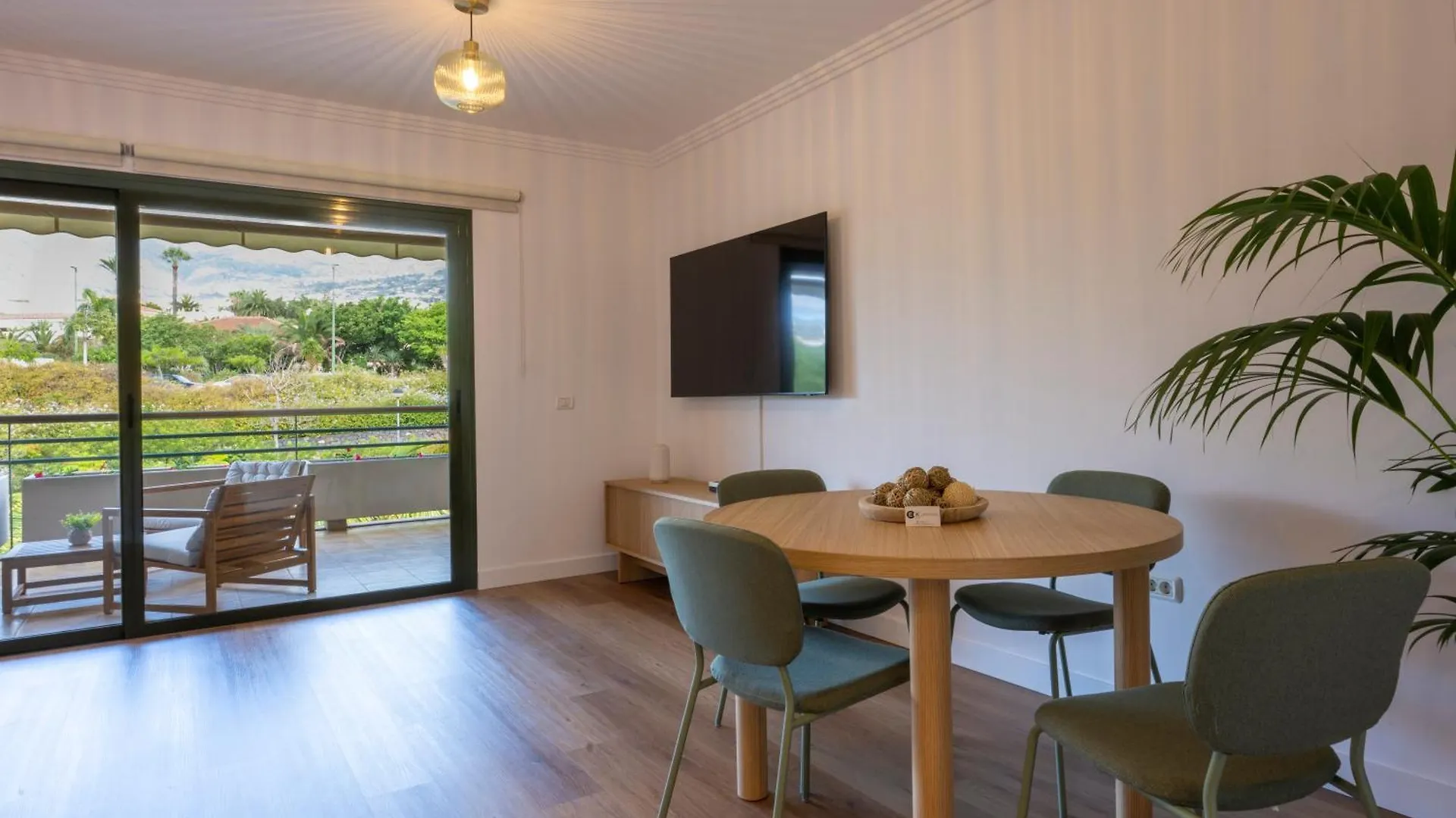 Ek Renting Испания