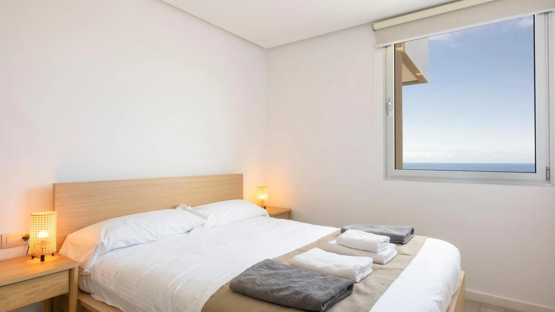 Apartament Ek Renting Hiszpania